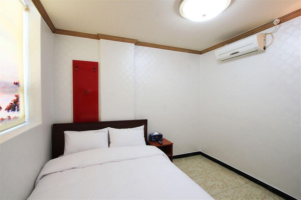 Jj Inn Busan Buitenkant foto