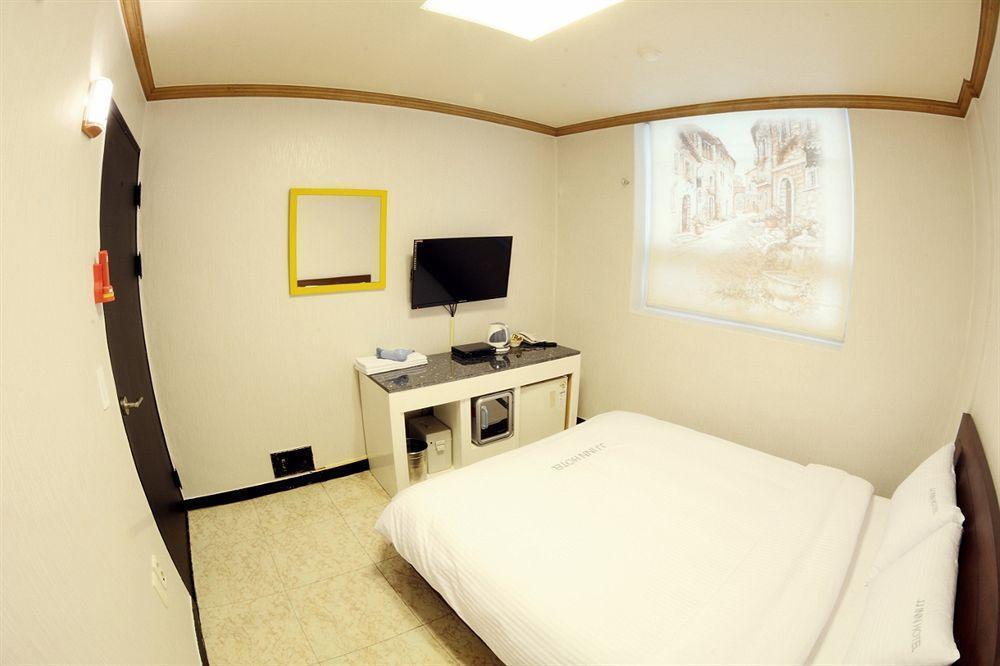 Jj Inn Busan Buitenkant foto